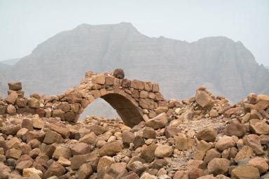pozostałości rzymskich budowli koło Feynan