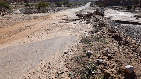 droba zniszczona przez flash flood