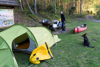 pierwszy biwak nad jeziorem Schodno